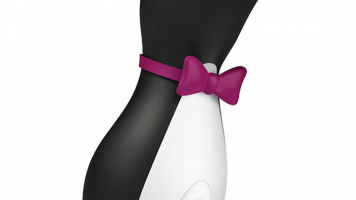  Стимулятор клитора Satisfyer Penguin Air Pulse Stimulator